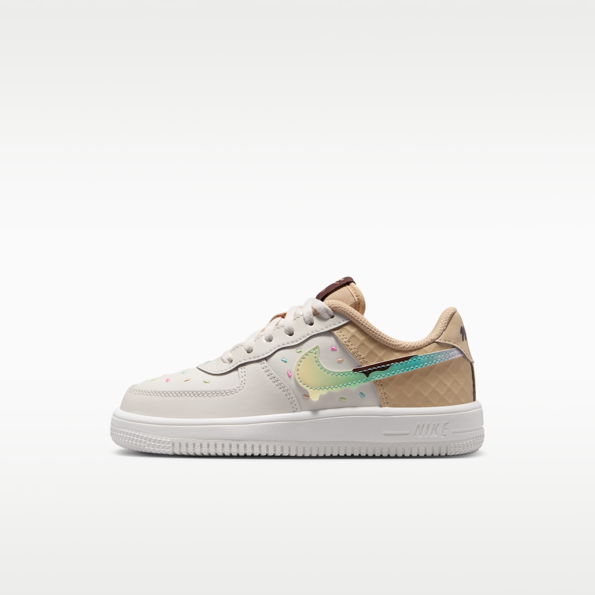 NIKE公式】 ホワイト エア フォース 1 ローカット シューズ【ナイキ